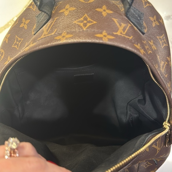 Palm Springs MM Bookbag. Great condition. - Picture 6 of 6